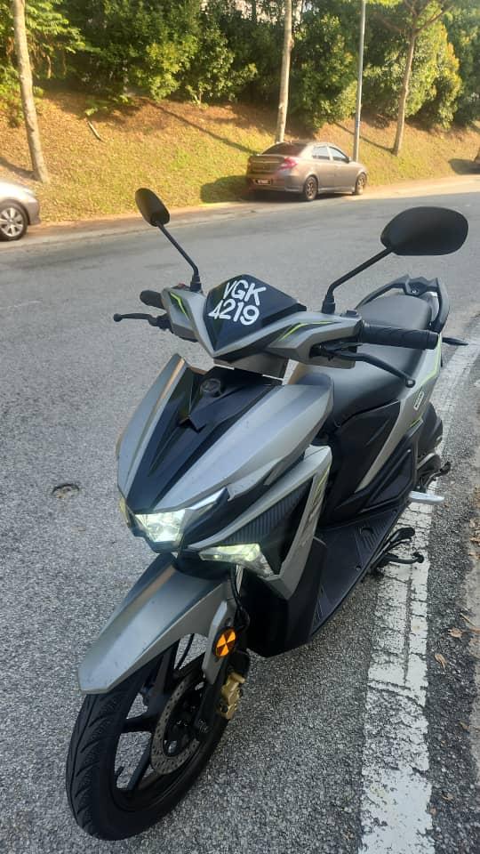 motorcycle WMoto ES 125cc