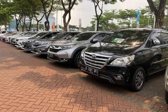 Sewa Mobil Matic Lepas Kunci Bogor untuk Belanja | Transgo