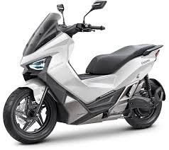 Sewa Motor Listrik Terdekat di Serang, Tinggal Gas Aja