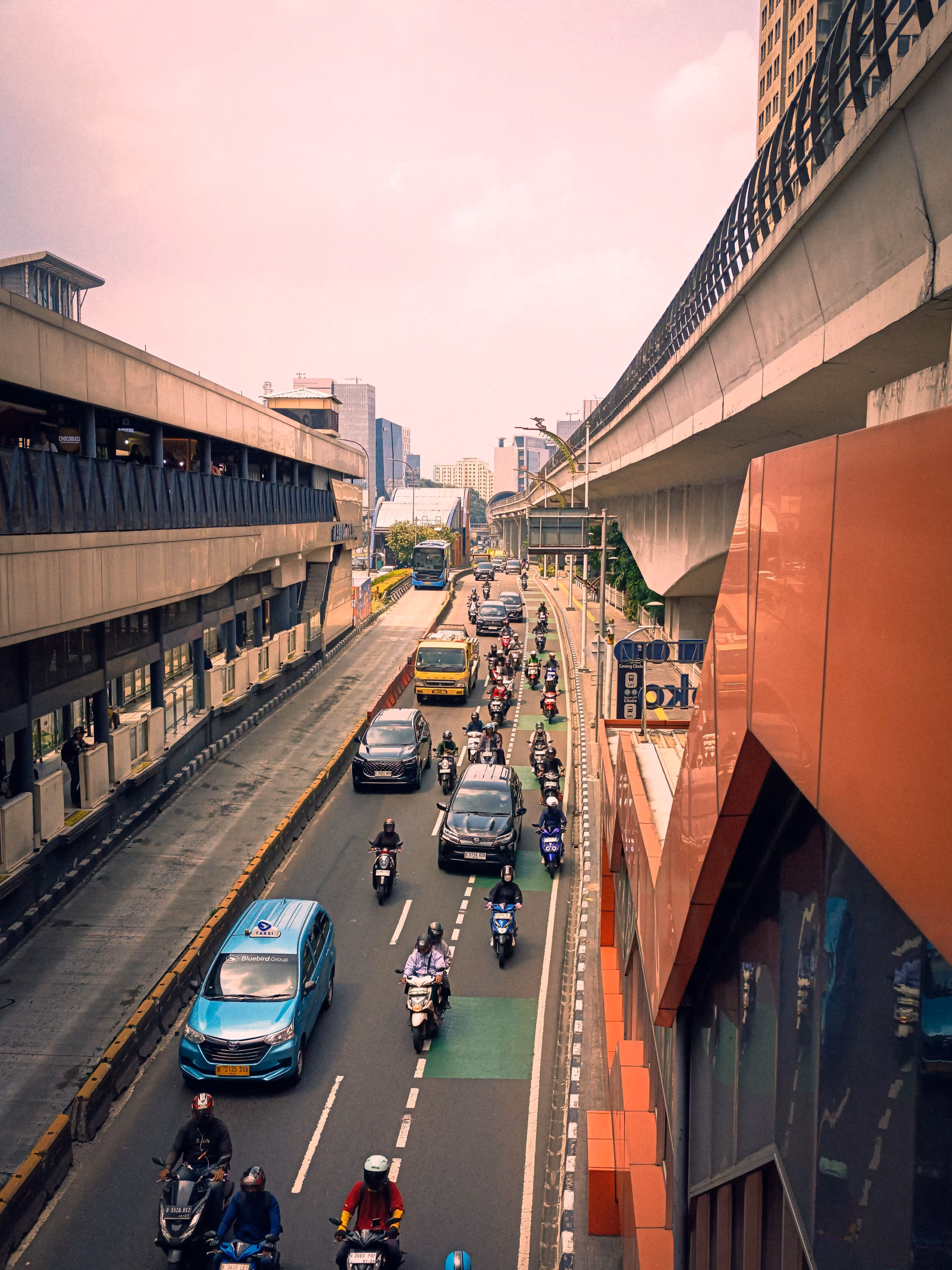 Strategi Liburan Sat-Set di Bogor: Cara Terbaik Menjelajahi Kuliner dan Wisata Alam Tanpa Pusing Macet