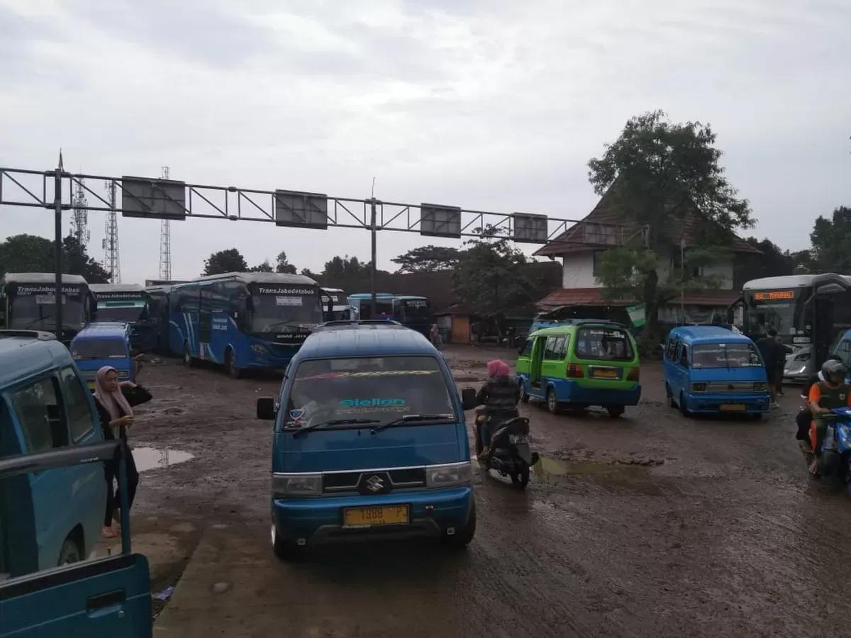 Sewa Mobil Transgo di Bubulak Bogor, Solusi Nyaman untuk Keluarga & Perjalanan