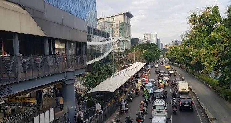 Panduan Lengkap Tempat Sewa Mobil & Motor Terbaik di Cawang: Solusi Transportasi Praktis, Hemat, dan Terpercaya Bersama Transgo.id